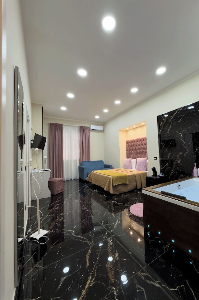 マイラグジュアリー