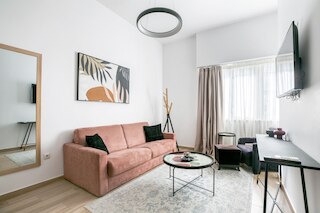 エリアコロナキラグジュアリーアパートメンツ