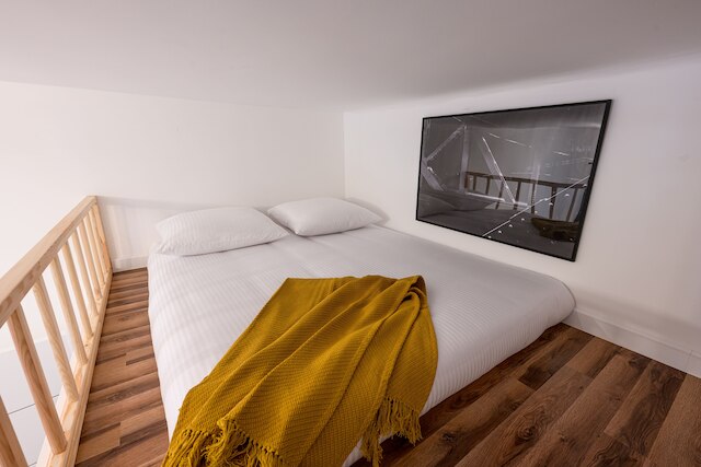 ネイティブアパートメンツパウリンスカ20デラックス