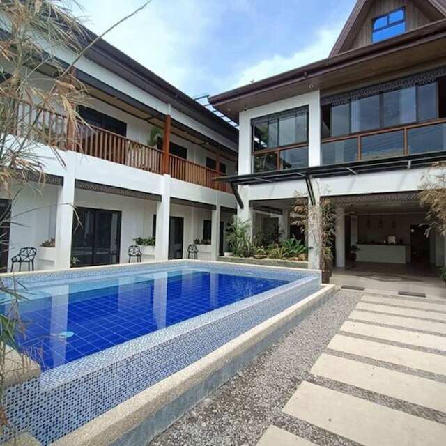 アズールデパングラオホテルバイココテル