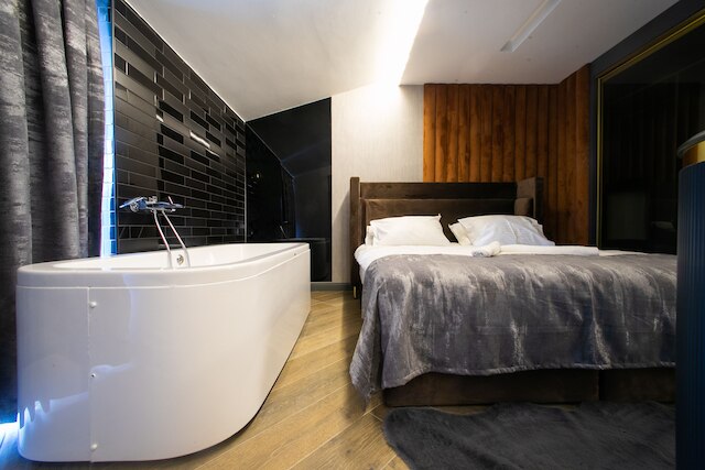 マッド・イン・ホテル & スパ