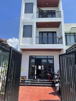 ムーン・ハウス・ヴィラ