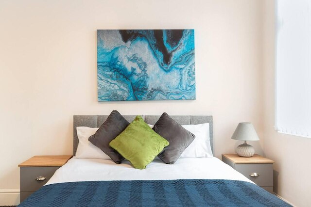 インビティング 3 ベッドルーム ホーム イン リバプール ウィズ パーキング