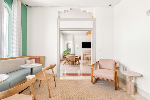 アロハ フライデイズ