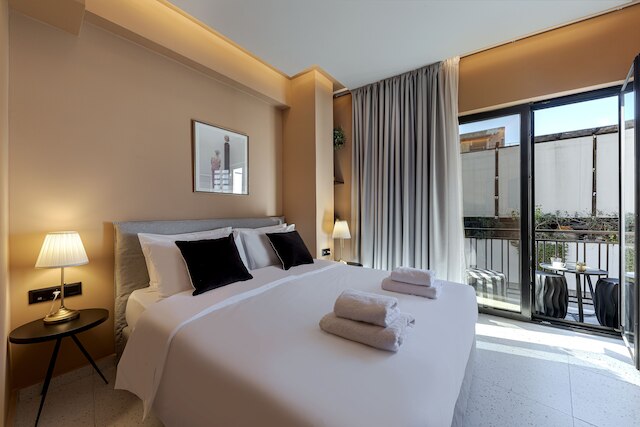 クライド・アテネ by Nin&Bau