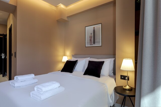 クライド・アテネ by Nin&Bau