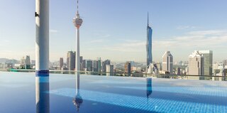 ザ コロニー & ザ ラックス, クアラルンプール バイ キャノピー ライブズ