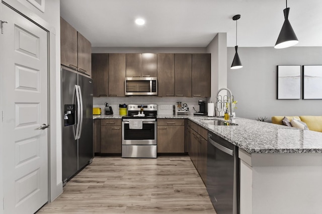 エレガント 1 ベッドルーム キング スイート クロース トゥ DT W ファスト WiFi