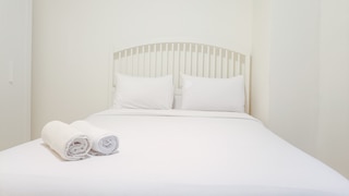 コンフォータブル アンド タィディ ベッBRム アット ヴィダ ビュー  アパートメント