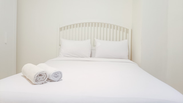 コンフォータブル アンド タィディ ベッBRム アット ヴィダ ビュー  アパートメント