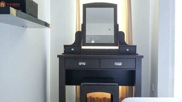 コンフィ アンド モダン スタジオ (ノー キッチン) アット オーチャード スーパーモール マンション  アパートメント