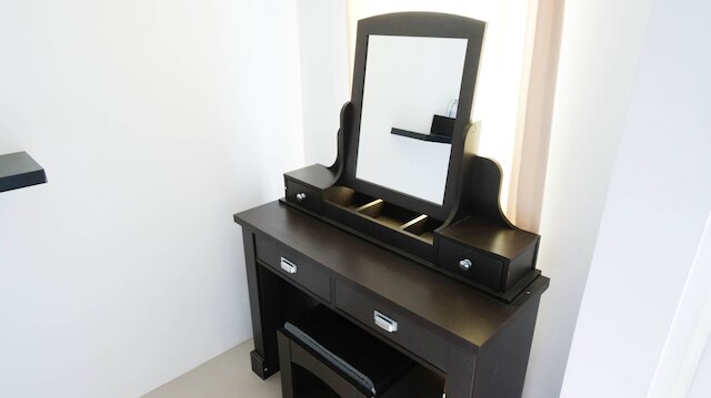 コンフィ アンド モダン スタジオ (ノー キッチン) アット オーチャード スーパーモール マンション  アパートメント