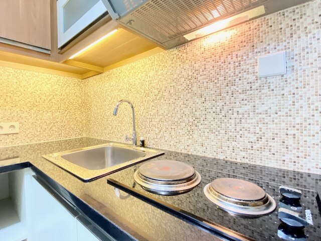 コージー 1 1ッBーム アット タマンサリ ラ グランデ アパートメント