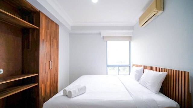 ホーミー2 2ッドー ウィズ エクストラ ルーム アット タマン ビバリー  アパートメント