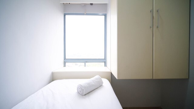 ホーミー2 2ッドー ウィズ エクストラ ルーム アット タマン ビバリー  アパートメント