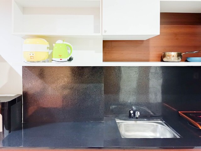 ナイス アンド コンフォータブル スタジオ アット ヴィダ ビュー マカッサル