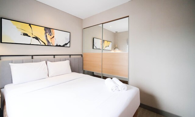 ミニマリスト アンド ビューティフル11ッドー ウィズ エクストラ ルーム アット パビリオン ペルマタ  アパートメント