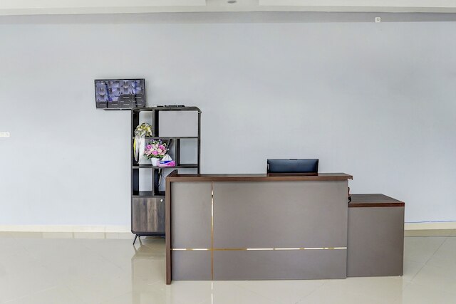 ホテル O ベダ アルガ ニア Rs ロイヤル プリマ アヤハンダ