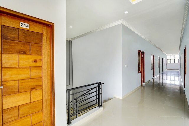 ホテル O ベダ アルガ ニア Rs ロイヤル プリマ アヤハンダ