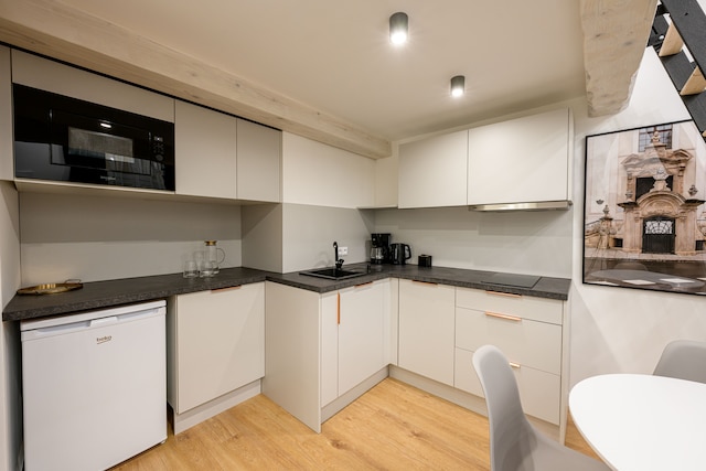 ネイティブアパートパウリンスカ 20 スペリオ