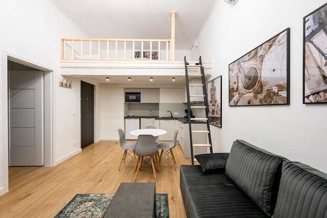 ネイティブアパートパウリンスカ 20 スペリオ