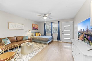 スタイリッシュ モダン スタジオ クロース トゥ ダウンタウン アンド ドメイン