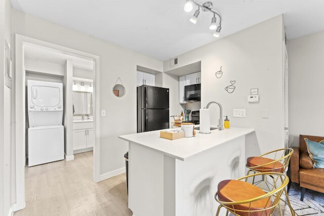 スタイリッシュ モダン スタジオ クロース トゥ ダウンタウン アンド ドメイン