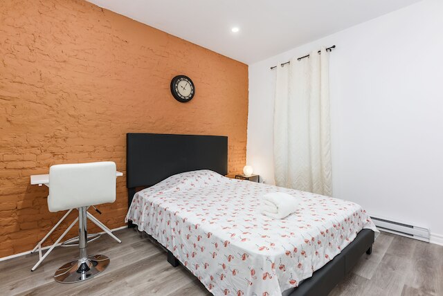 ダウンタウンの3ベッドルームロフト無料駐車場