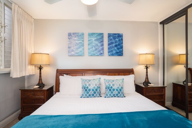 ヘイル カイ 115 1 ベッドルーム コンド