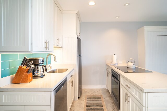 ヘイル カイ 115 1 ベッドルーム コンド