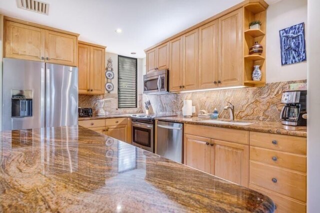 ワイレア エルア、#2201^ 2 ベッドルーム コンド バイ レッドオーニング