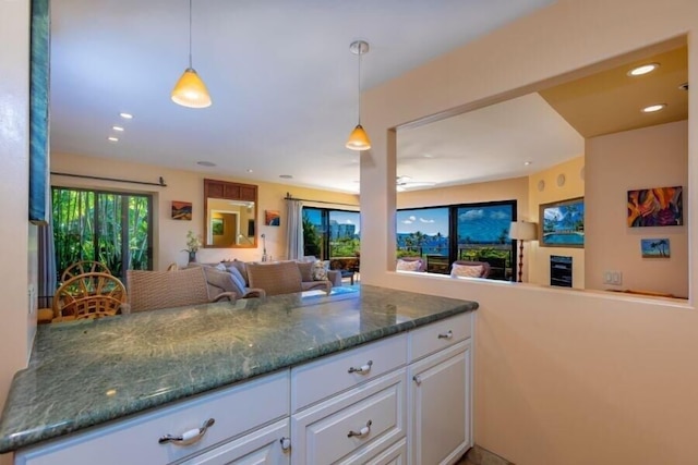 ワイレア エルア, #0307 2 ベッドルーム コンドミニアム バイ レッドオーニング