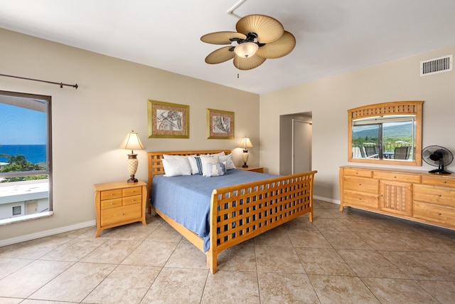 ビッグアイランド ロイヤルシークリフ 705 2 ベッドルーム コンド