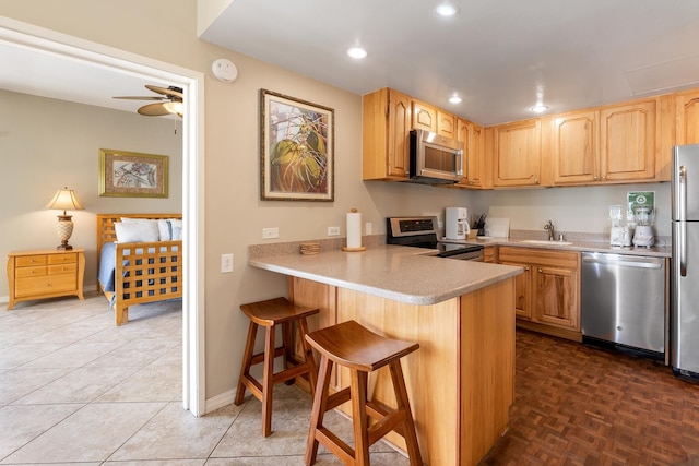 ビッグアイランド ロイヤルシークリフ 705 2 ベッドルーム コンド