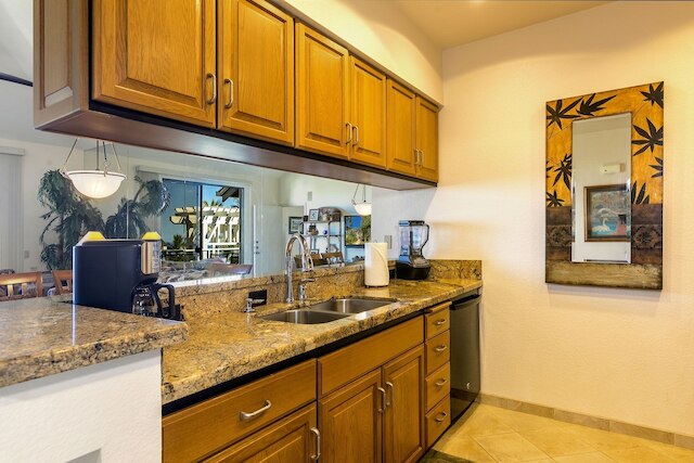 グランドチャンピオン 35 2 ベッドルーム コンド