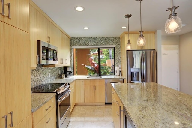 ワイレア エカヒ、#22b 1 ベッドルーム コンドミニアム バイ レッドオーニング