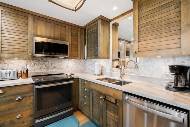 マアラエア サーフ, #c-7 2 ベッドルーム コンド バイ レッドオーニング