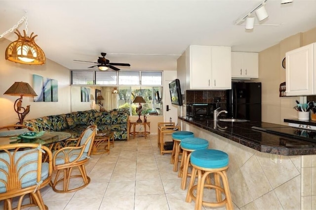 カマオレナル、#102 2 ベッドルーム コンド バイ レッドオーニング