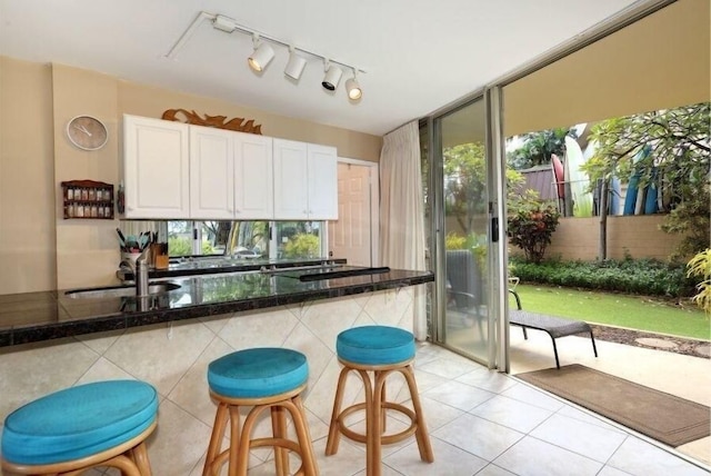 カマオレナル、#102 2 ベッドルーム コンド バイ レッドオーニング