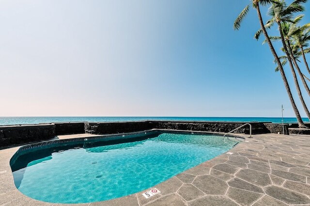 ビッグ アイランド コナ マジック サンズ バイ コールドウェル バンカー アイランド バケーションズ