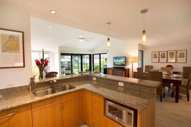 ワイレアエルア、#0908 2 ベッドルーム コンド バイ レッドオーニング