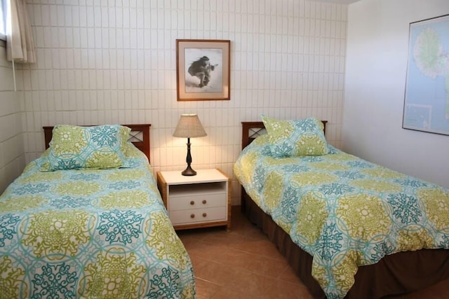 カマオレナル、#605 2 ベッドルーム コンド バイ レッドオーニング