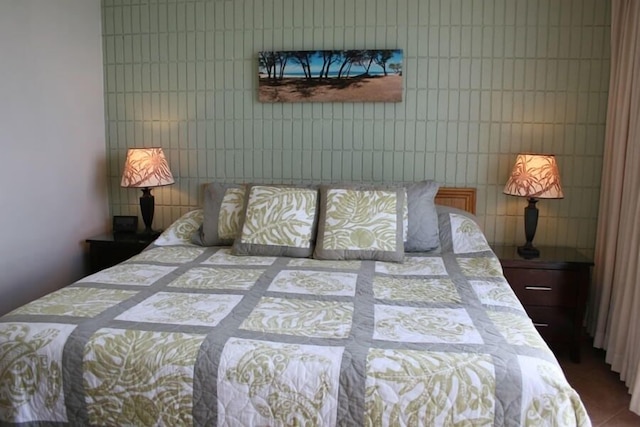 カマオレナル、#605 2 ベッドルーム コンド バイ レッドオーニング