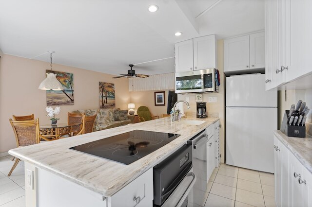 カマオレ ナル 103 2 ベッドルーム コンド