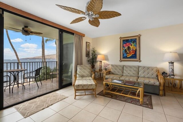 キヘイ ビーチ, #305 1 ベッドルーム コンド バイ レッドオーニング