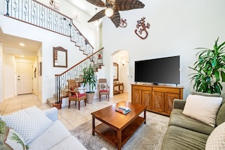 ビッグ アイランド フェアウェイズ アット マウナ ラニ 1701 2 ベッドルーム コンド