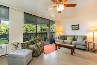 キヘイ アリイ カイ バイ コールドウェル バンカー アイランド バケーションズ