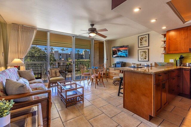 キヘイ カイ ナニ #8-362 1 ベッドルーム コンド