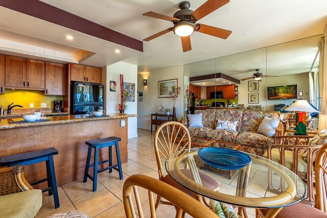 キヘイ カイ ナニ #8-362 1 ベッドルーム コンド