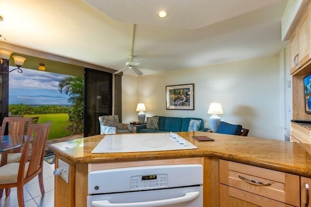 キヘイ ビーチ, #107 1 ベッドルーム コンド バイ レッドオーニング